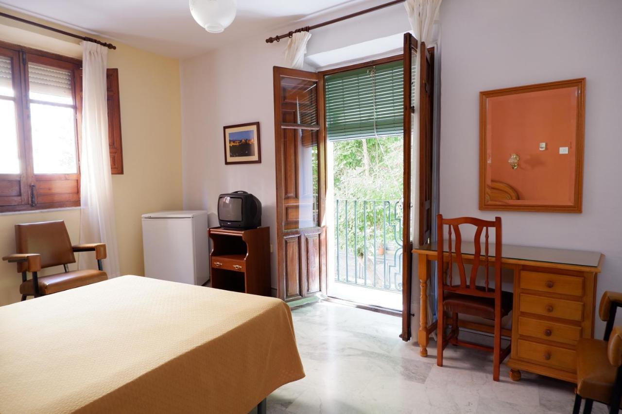 Hotel Central 2*